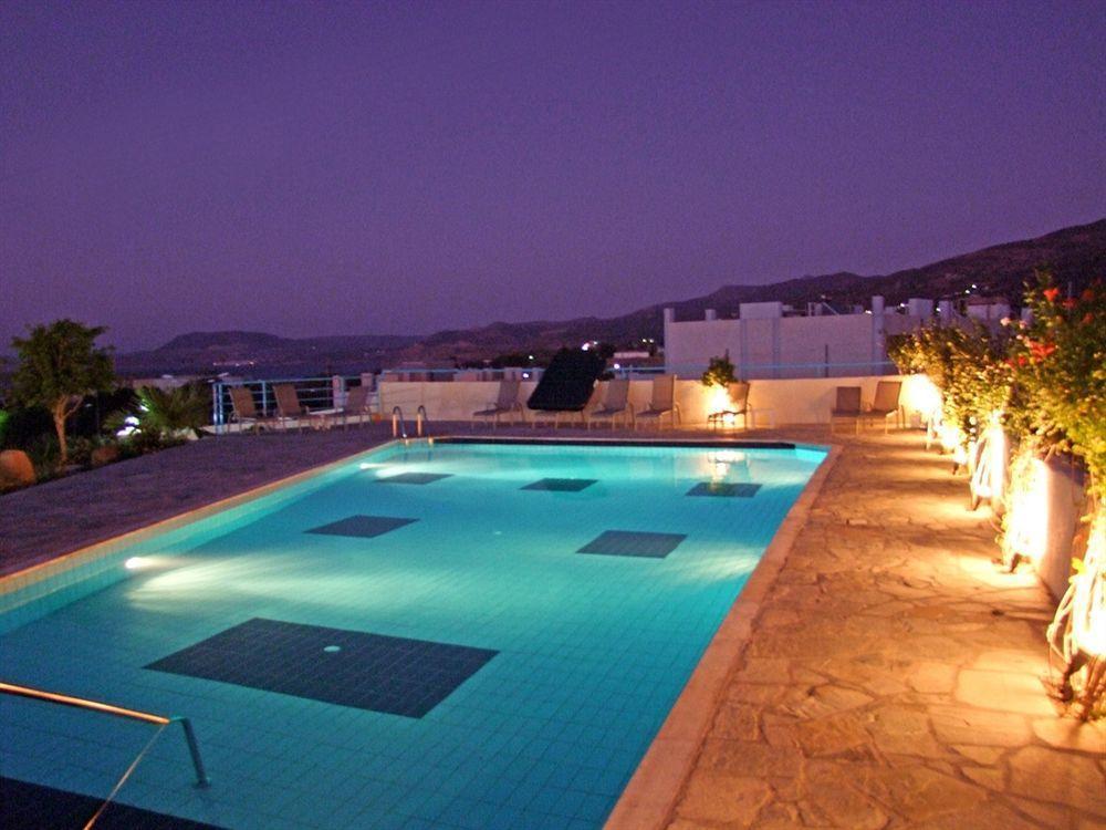 Hotel Sea Breeze Sitia  Luaran gambar