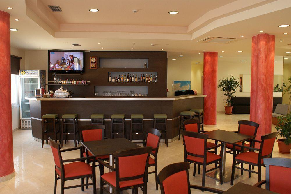 Hotel Sea Breeze Sitia  Luaran gambar