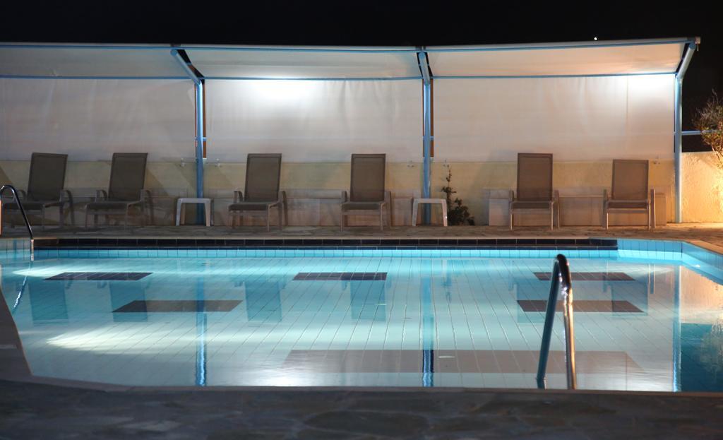 Hotel Sea Breeze Sitia  Luaran gambar